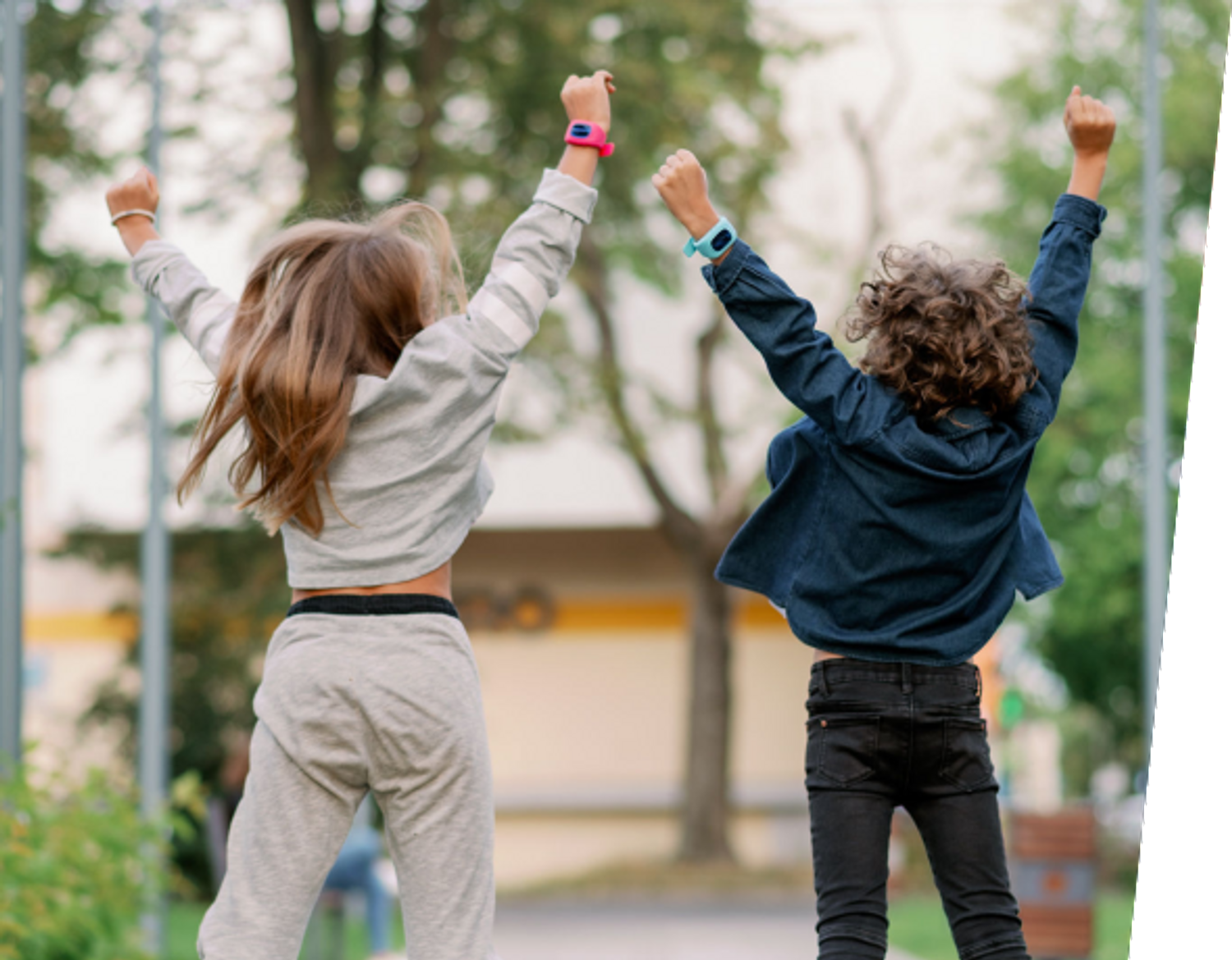 Smartwatch dla dzieci Garett Life 4G niebieski (1).jpg